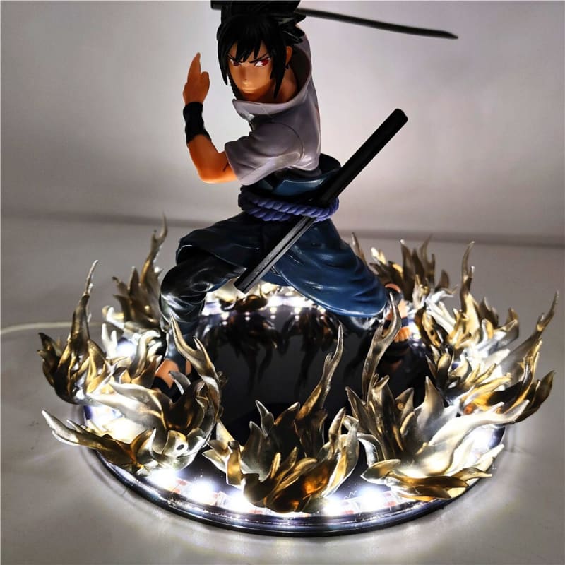 Figurine LED Sasuke Uchiwa - Naruto Shippuden™ - Figurine Manga France